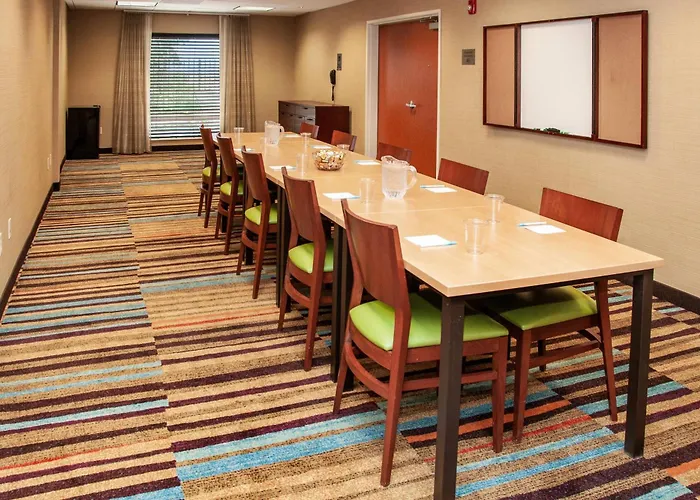 Fairfield Inn And Suites By Marriott Colorado Springs North Air Force Academy
