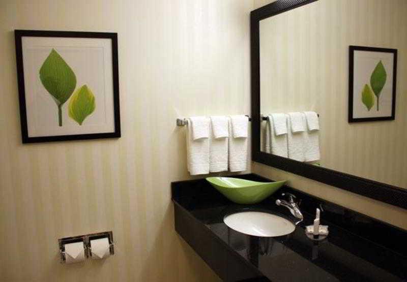 Fairfield And By Marriott Colorado Springs North Air Force Academy 3* Gleneagle