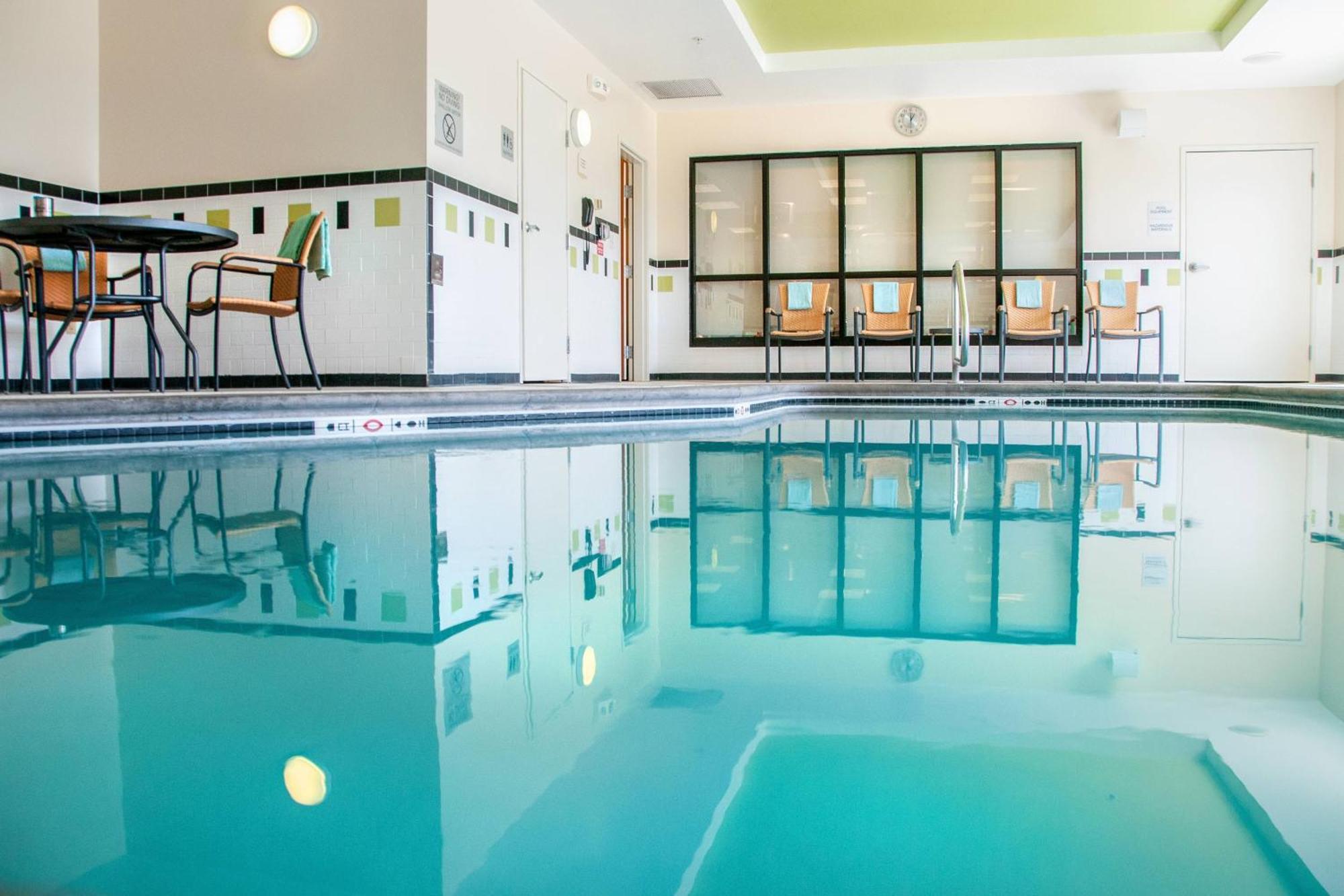 Hotel Fairfield And By Marriott North Air Force Academy 3*